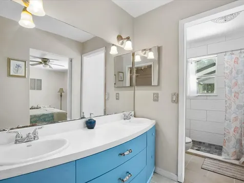 5621 Baybrook Avenue Orlando FL 32819