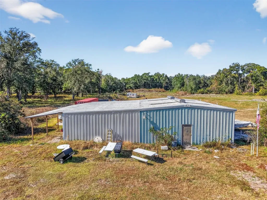 5168 S Us 301 Bushnell FL 33513