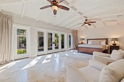 808 Brightwaters Boulevard NE St Petersburg FL 33704