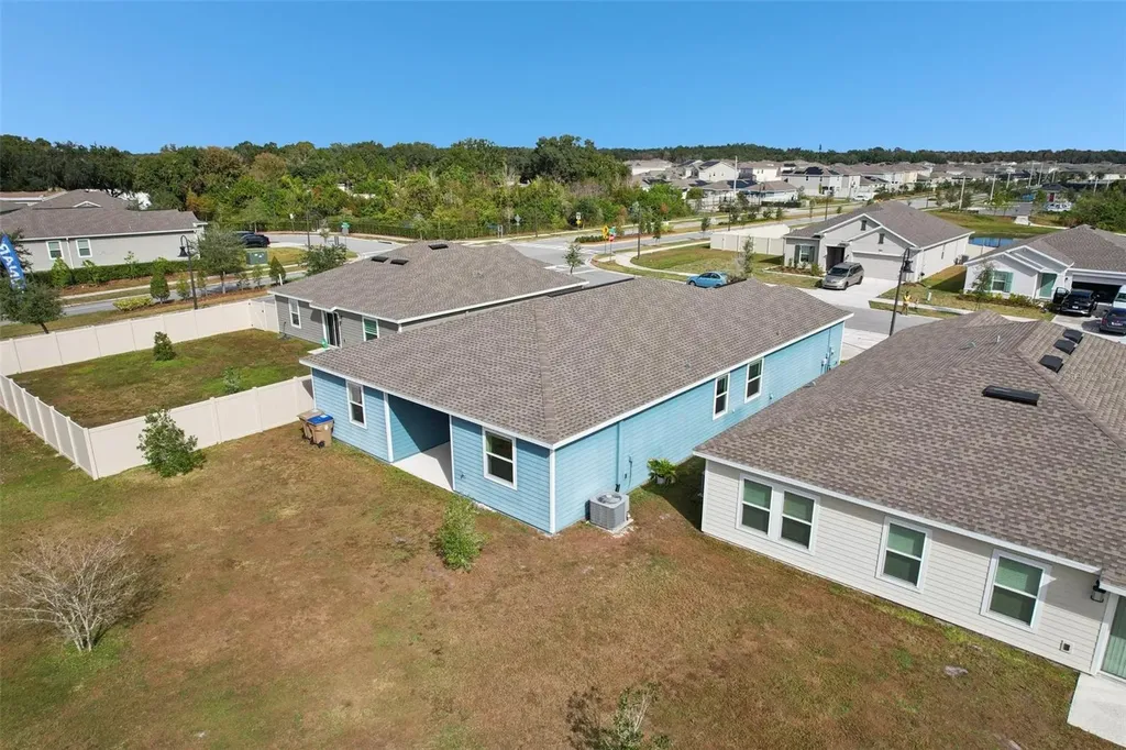 2002 Myrtle Pine Street Kissimmee FL 34746