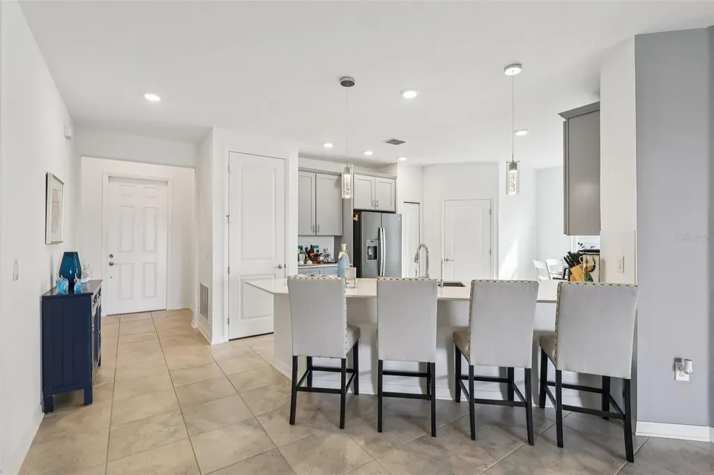 2002 Myrtle Pine Street Kissimmee FL 34746