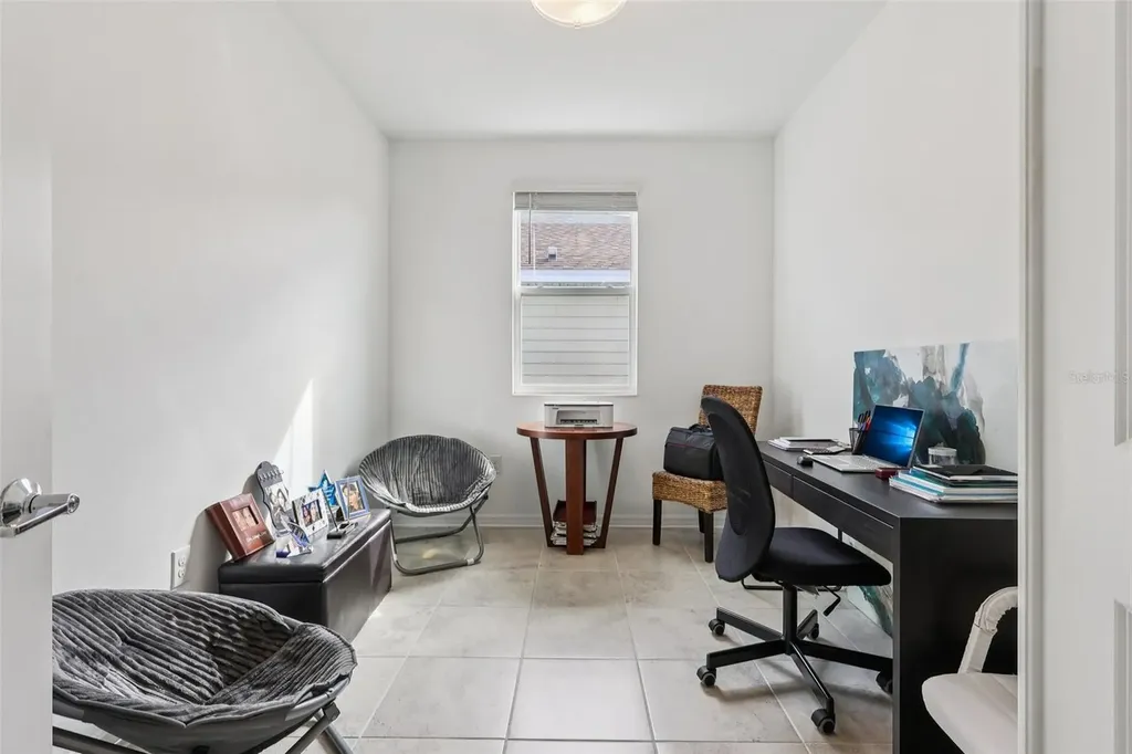 2002 Myrtle Pine Street Kissimmee FL 34746