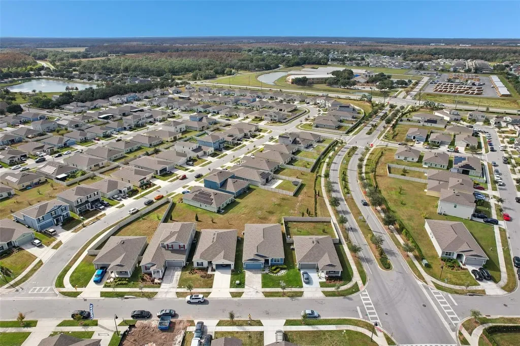 2002 Myrtle Pine Street Kissimmee FL 34746