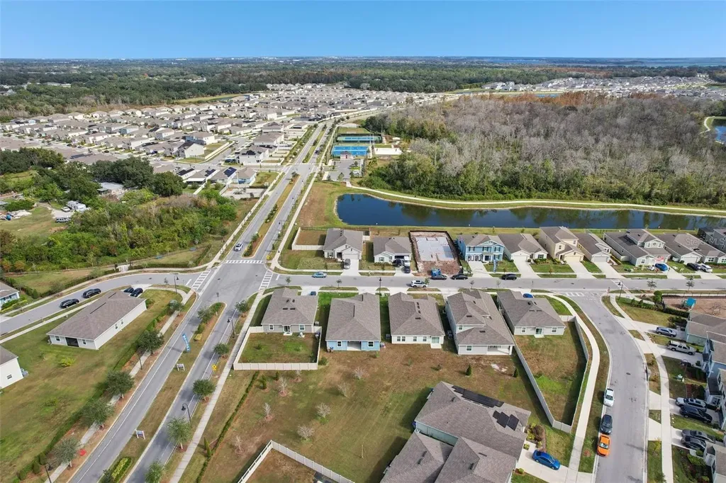 2002 Myrtle Pine Street Kissimmee FL 34746