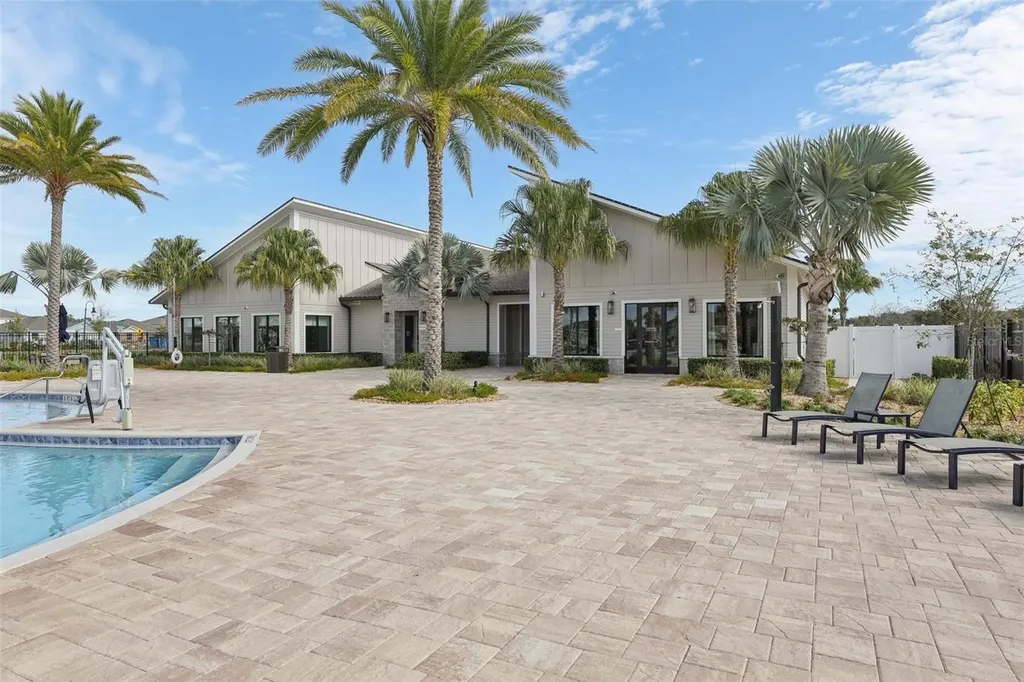 2002 Myrtle Pine Street Kissimmee FL 34746