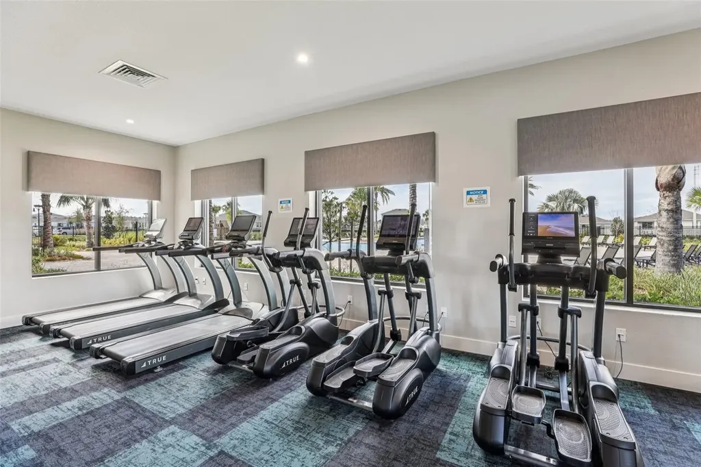 2002 Myrtle Pine Street Kissimmee FL 34746