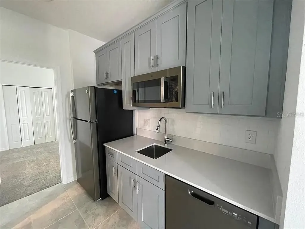 2002 Myrtle Pine Street Kissimmee FL 34746