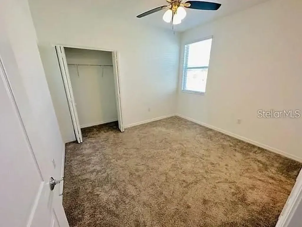 2002 Myrtle Pine Street Kissimmee FL 34746