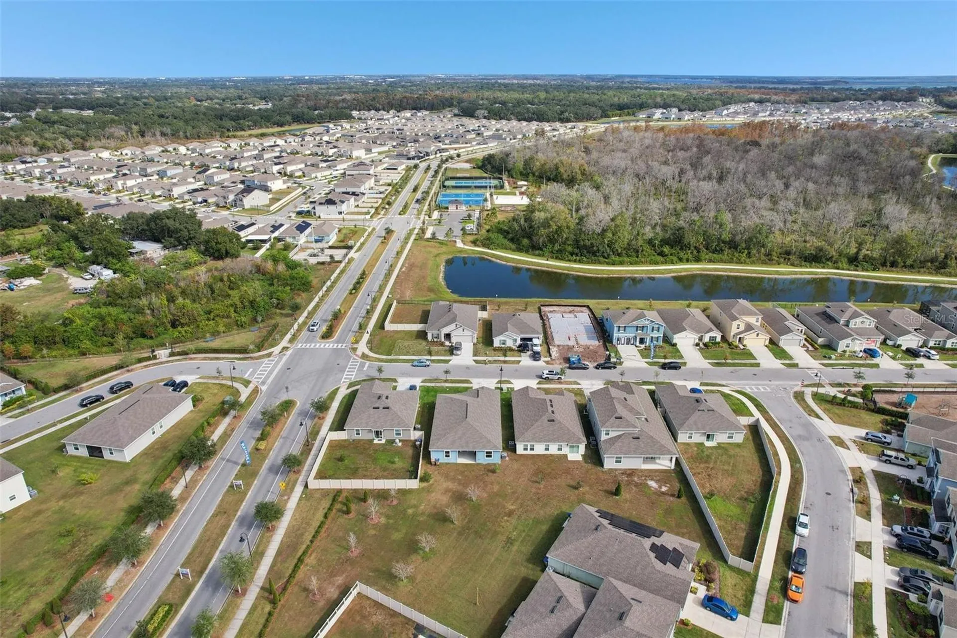 2002 Myrtle Pine Street Kissimmee FL 34746