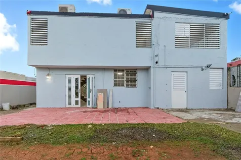 Estancias Rio Hondo K19 Rio Botijas Bayamon PR 00961
