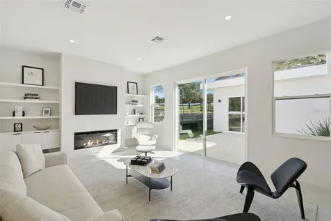 438 Skyfield Court Lady Lake FL 32159
