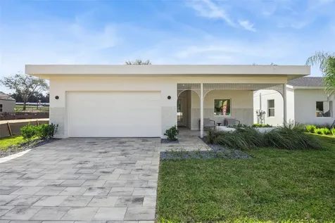 438 Skyfield Court Lady Lake FL 32159