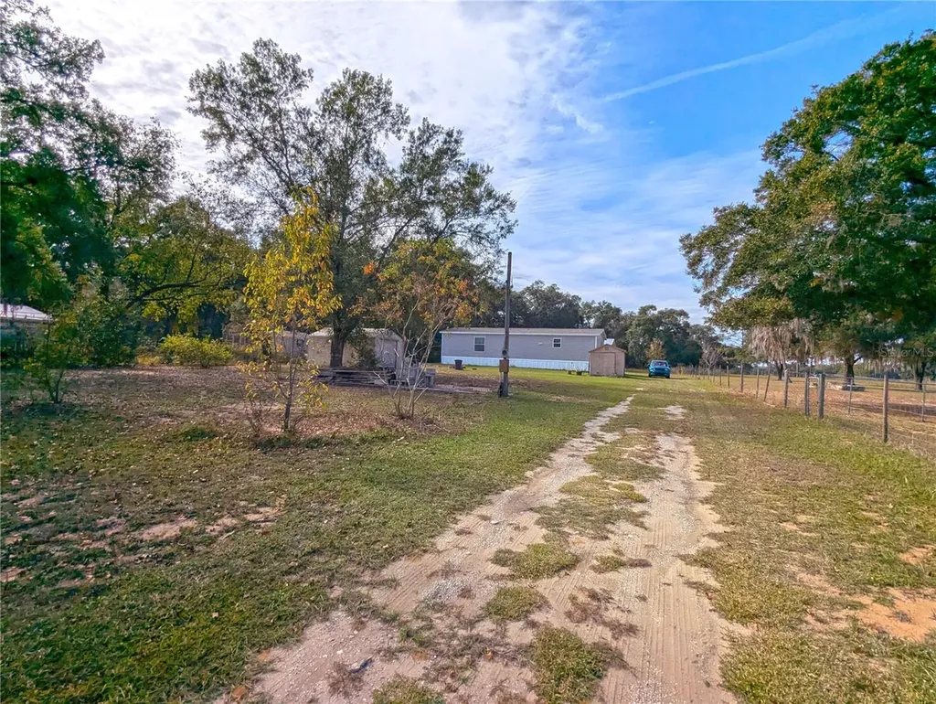 27 Crescent Ridge Road Davenport FL 33837