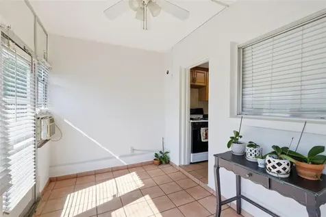 5876 21st Street N St Petersburg FL 33714