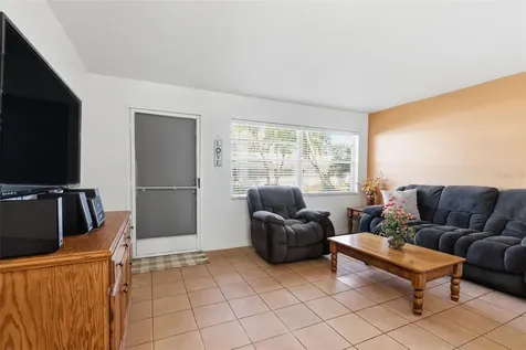 5876 21st Street N St Petersburg FL 33714
