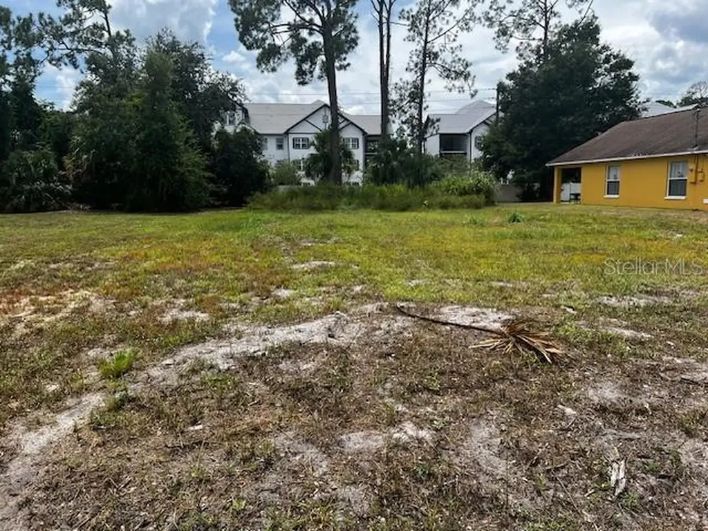 Iowa Street Daytona Beach FL 32114