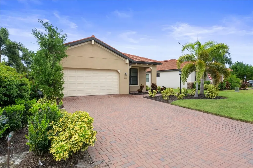 5115 Tobermory Way Bradenton FL 34211