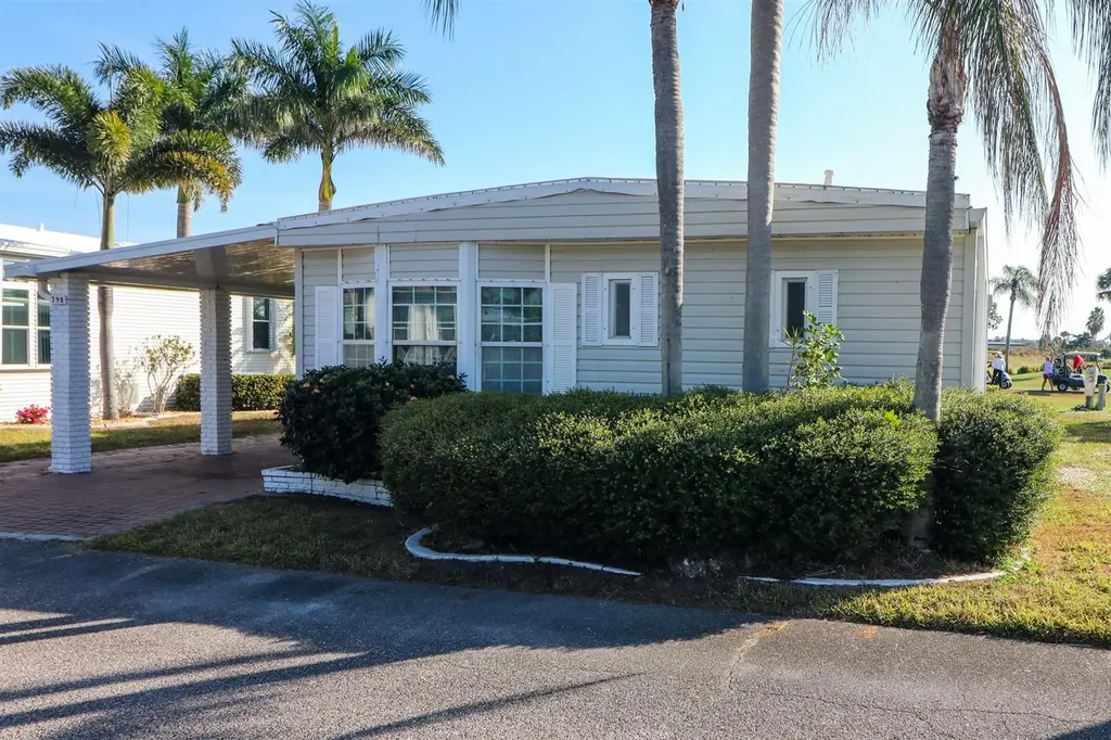 2100 Kings Highway Punta Gorda FL 33980