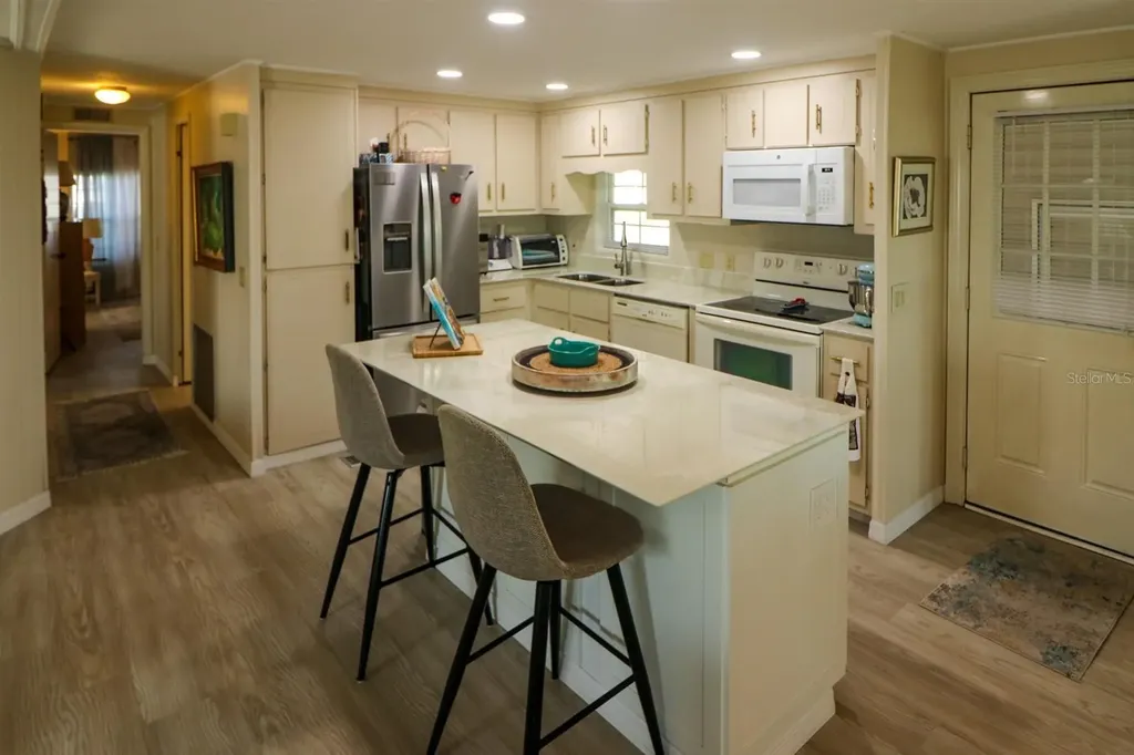 2100 Kings Highway Punta Gorda FL 33980