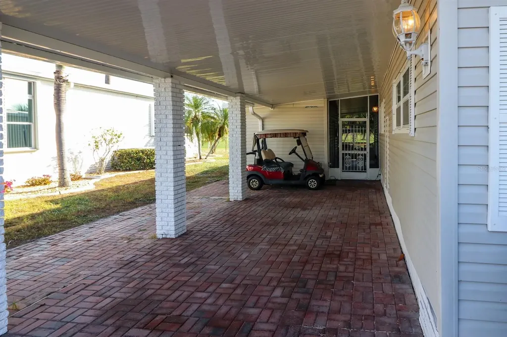2100 Kings Highway Punta Gorda FL 33980