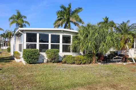 2100 Kings Highway Punta Gorda FL 33980