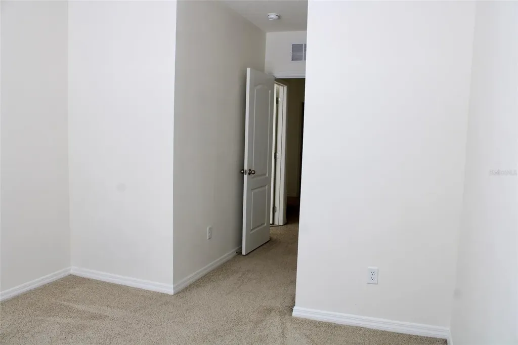 1256 Yellow Finch Drive Davenport FL 33837