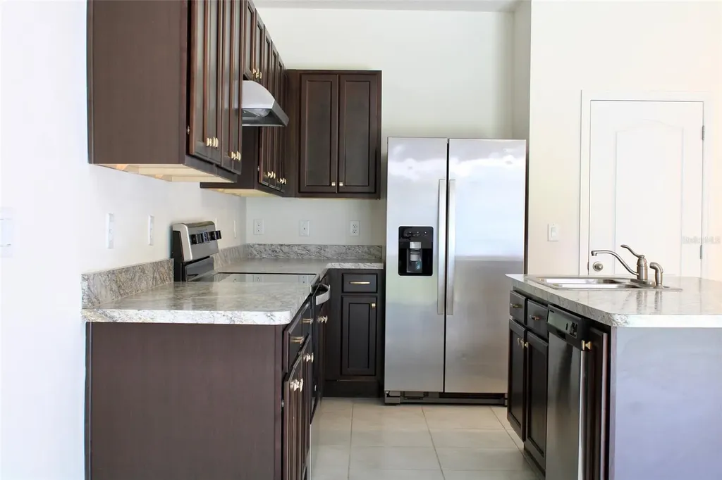 1256 Yellow Finch Drive Davenport FL 33837