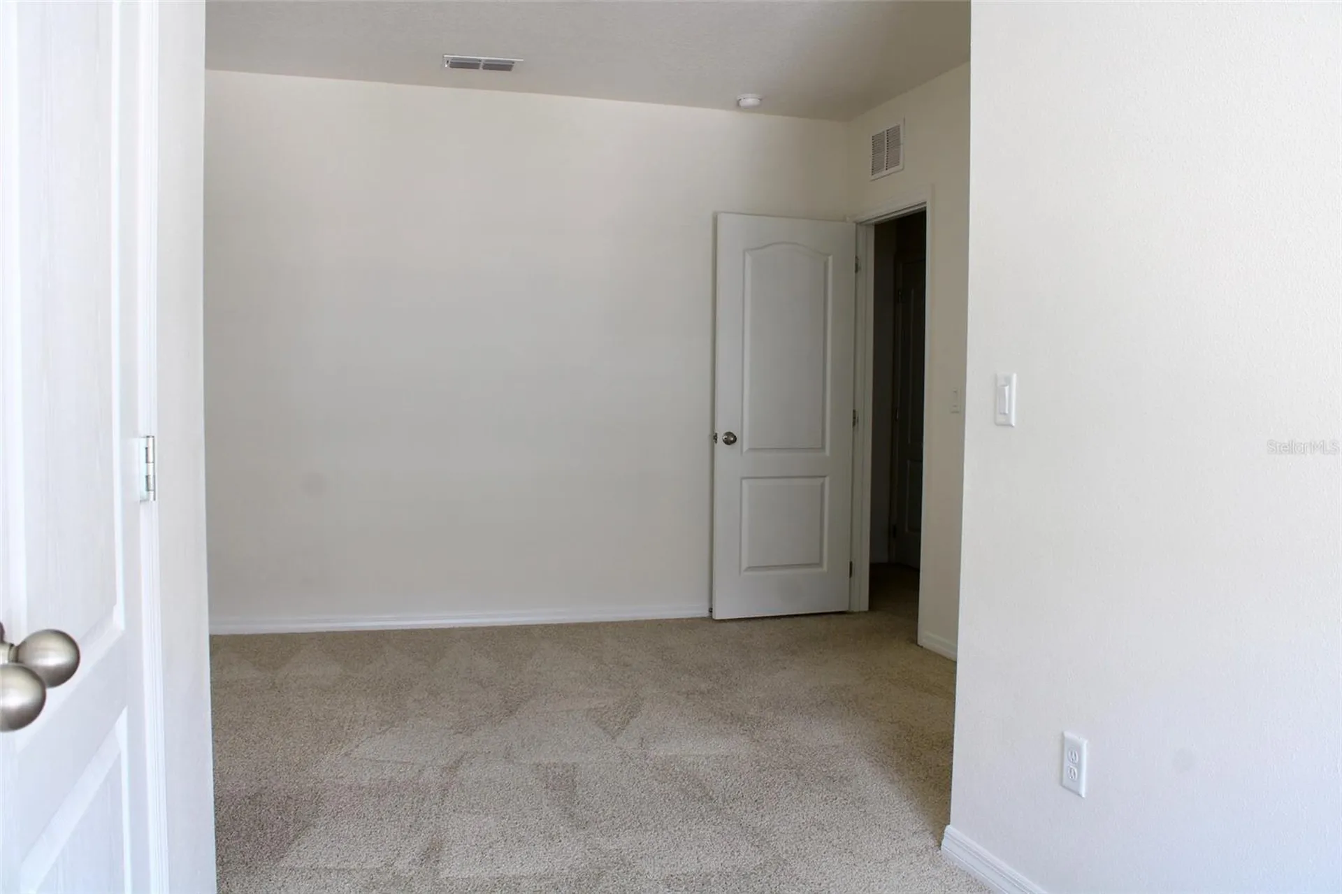 1256 Yellow Finch Drive Davenport FL 33837