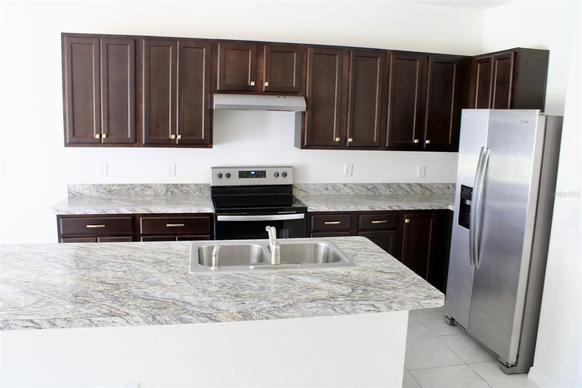 1256 Yellow Finch Drive Davenport FL 33837