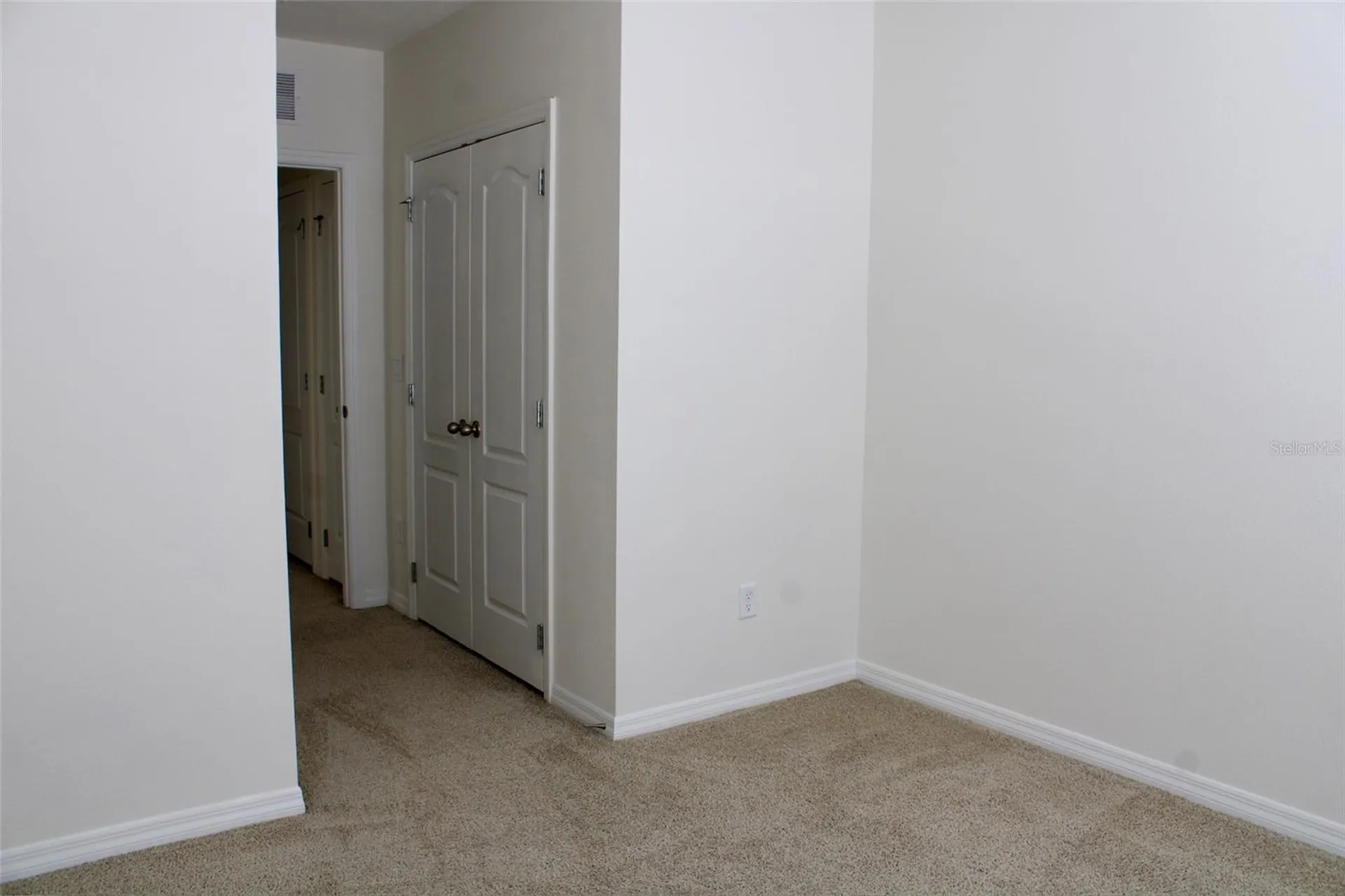 1256 Yellow Finch Drive Davenport FL 33837