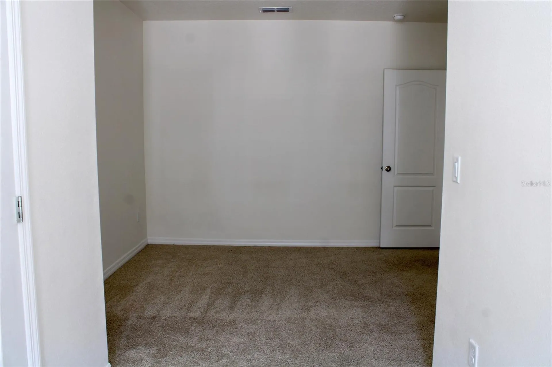 1256 Yellow Finch Drive Davenport FL 33837