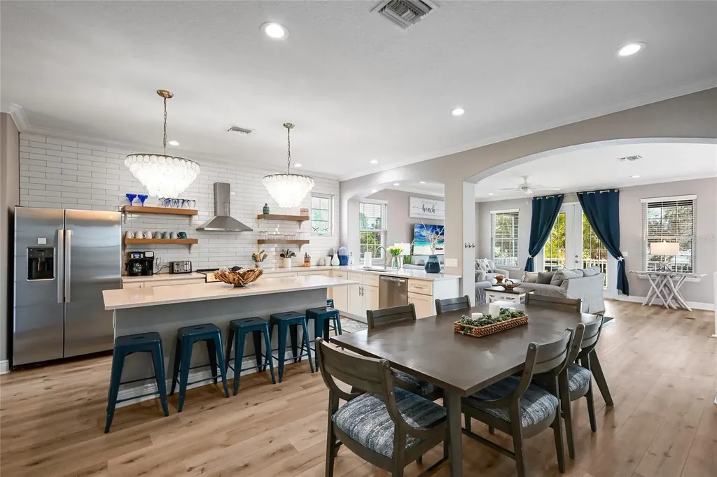 159 Crescent Drive Anna Maria FL 34216