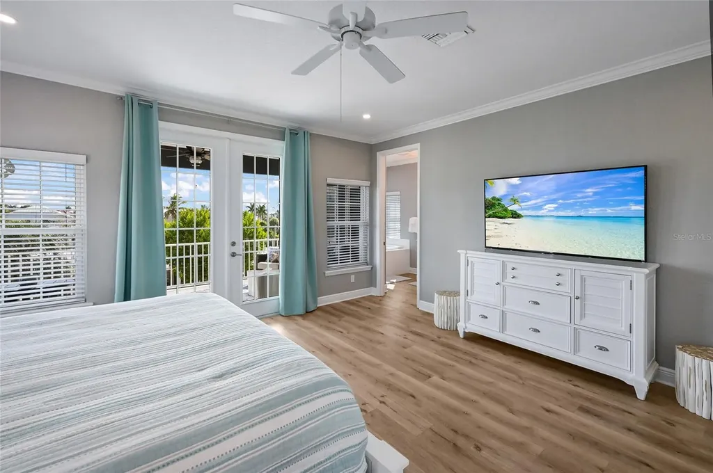 159 Crescent Drive Anna Maria FL 34216