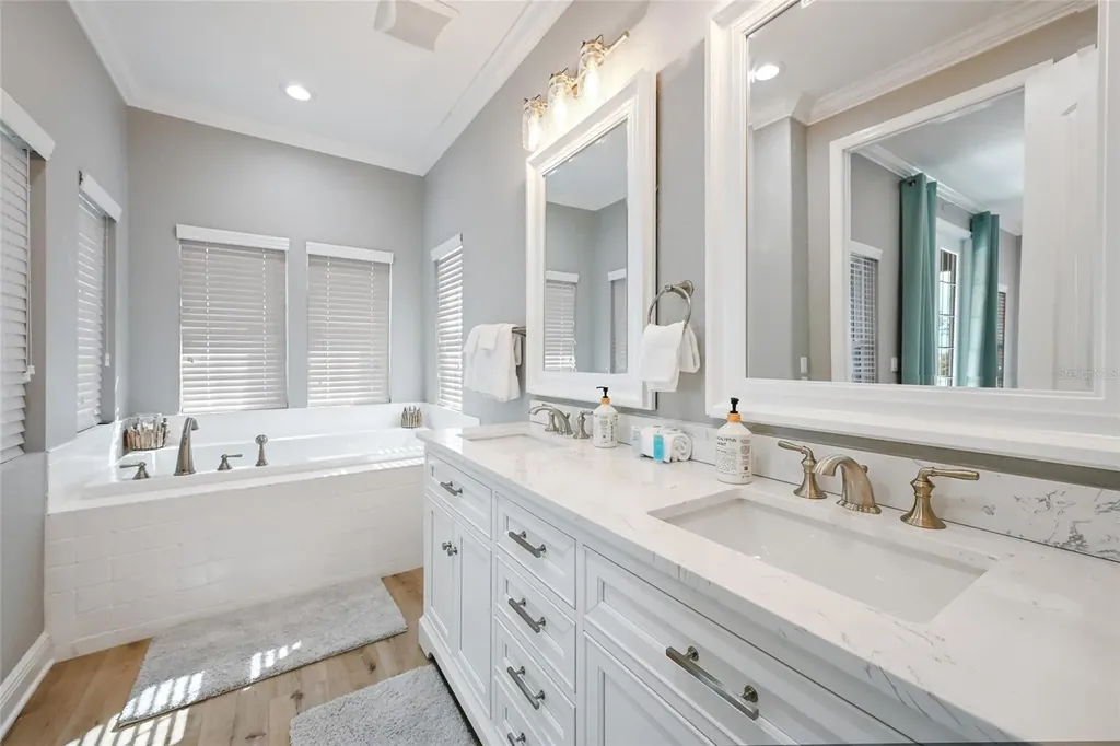 159 Crescent Drive Anna Maria FL 34216