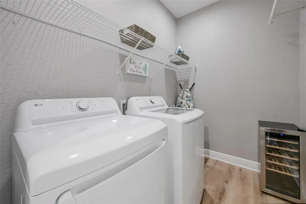 159 Crescent Drive Anna Maria FL 34216