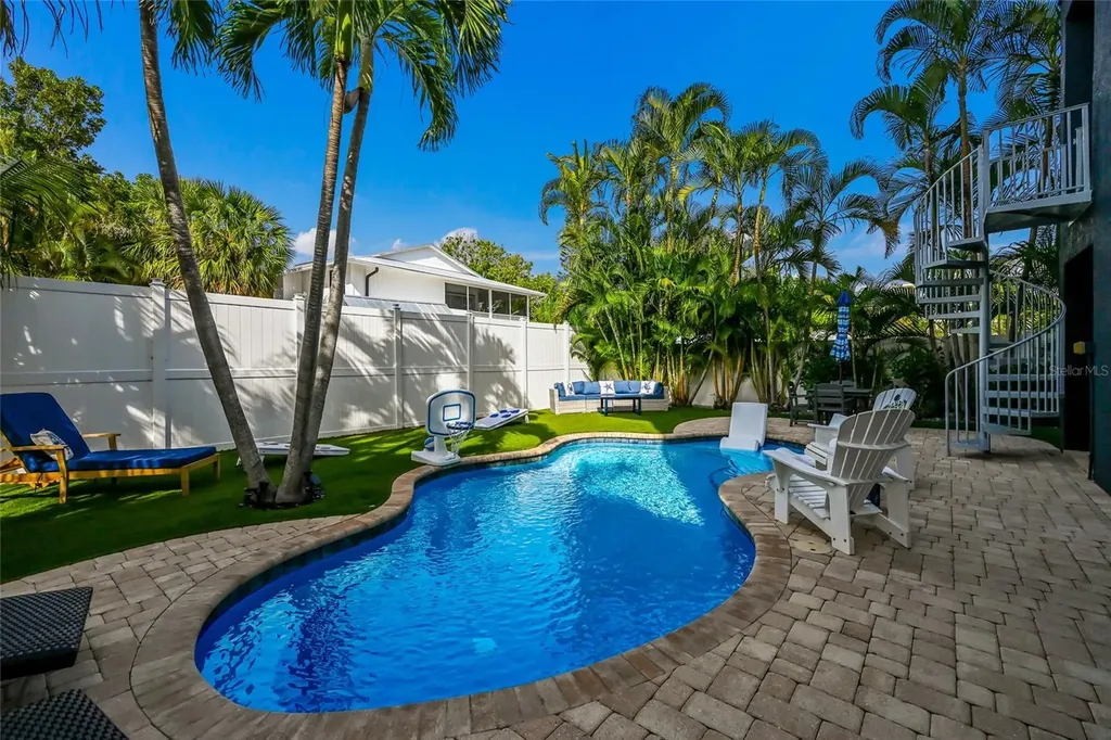 159 Crescent Drive Anna Maria FL 34216