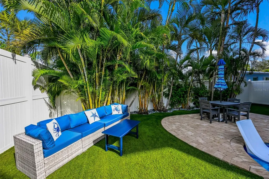 159 Crescent Drive Anna Maria FL 34216