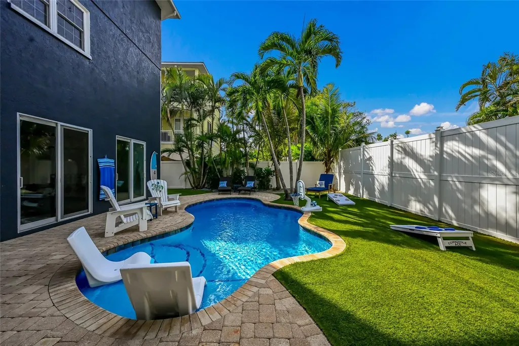 159 Crescent Drive Anna Maria FL 34216