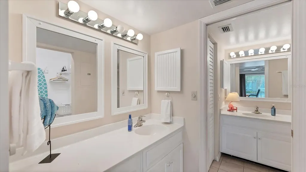 450 Cerromar Road Venice FL 34293