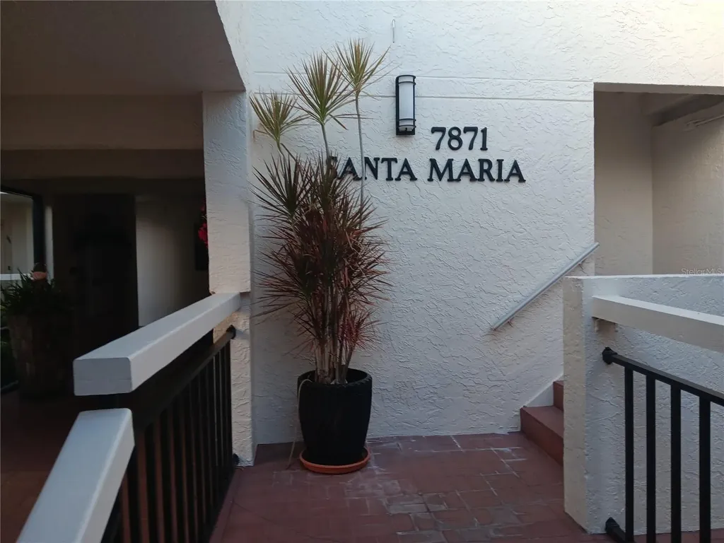 7871 Sailboat Key Boulevard S South Pasadena FL 33707