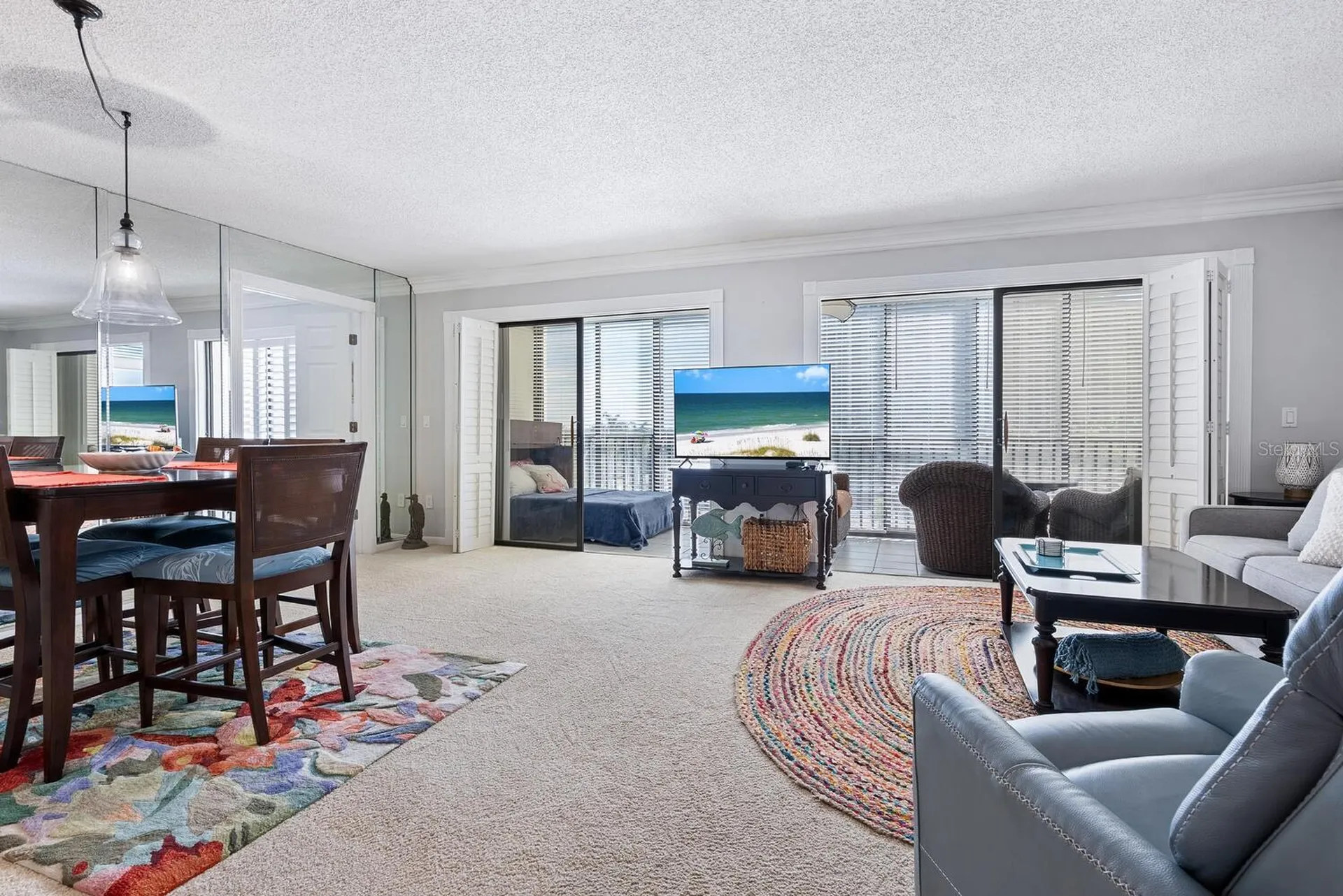 1104 Benjamin Franklin Drive Sarasota FL 34236
