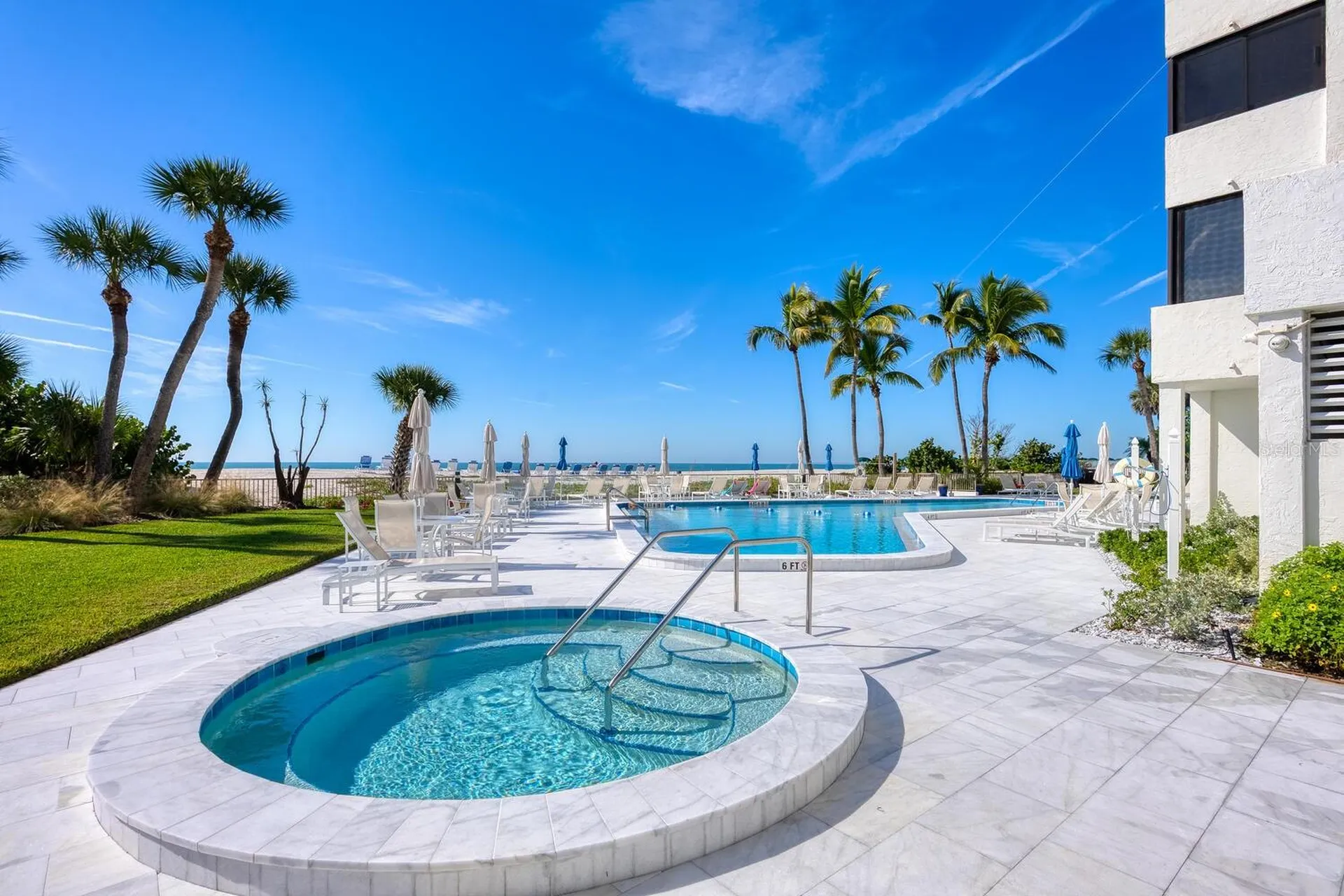 1104 Benjamin Franklin Drive Sarasota FL 34236