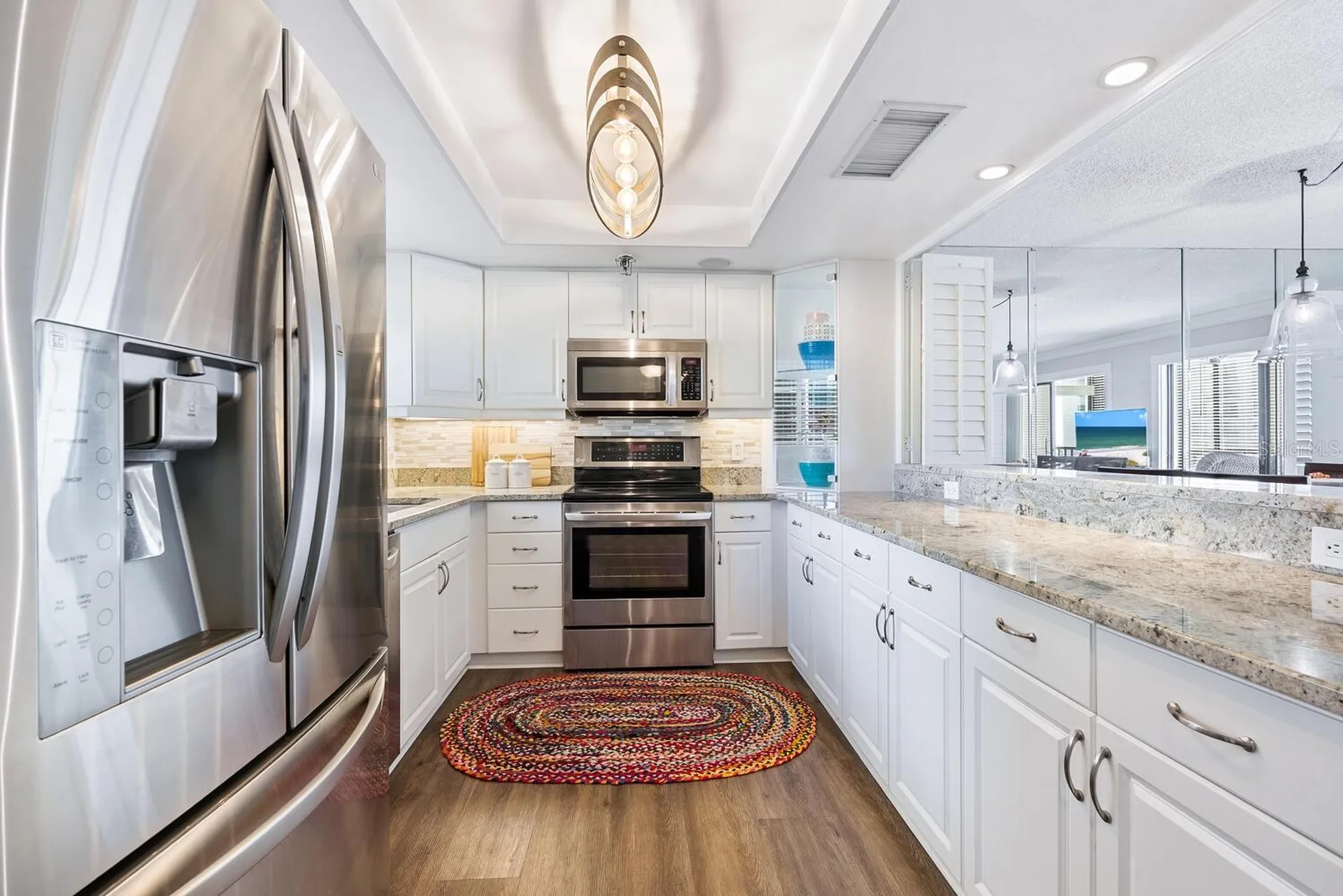 1104 Benjamin Franklin Drive Sarasota FL 34236