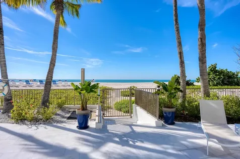 1104 Benjamin Franklin Drive Sarasota FL 34236
