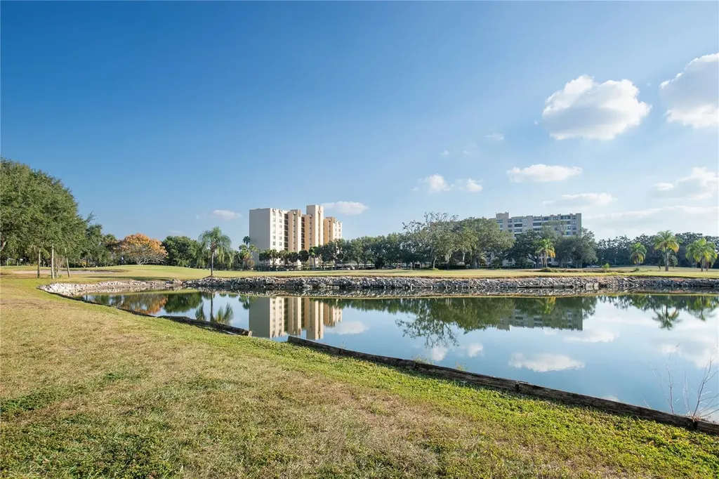 2616 Cove Cay Drive Clearwater FL 33760