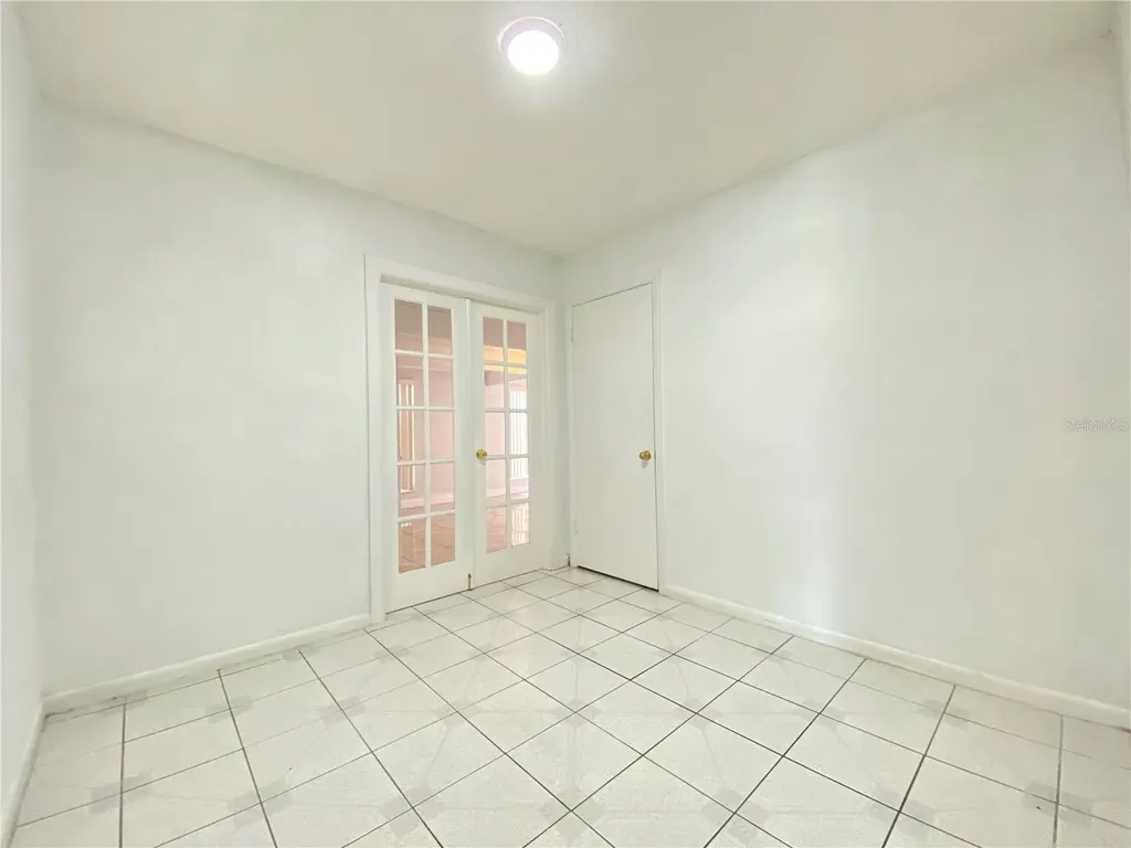 3112 W Tampa Bay Boulevard Tampa FL 33607