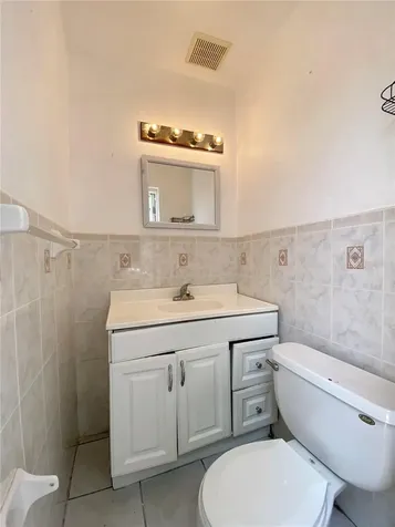 3112 W Tampa Bay Boulevard Tampa FL 33607