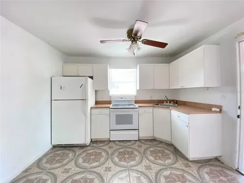 3112 W Tampa Bay Boulevard Tampa FL 33607