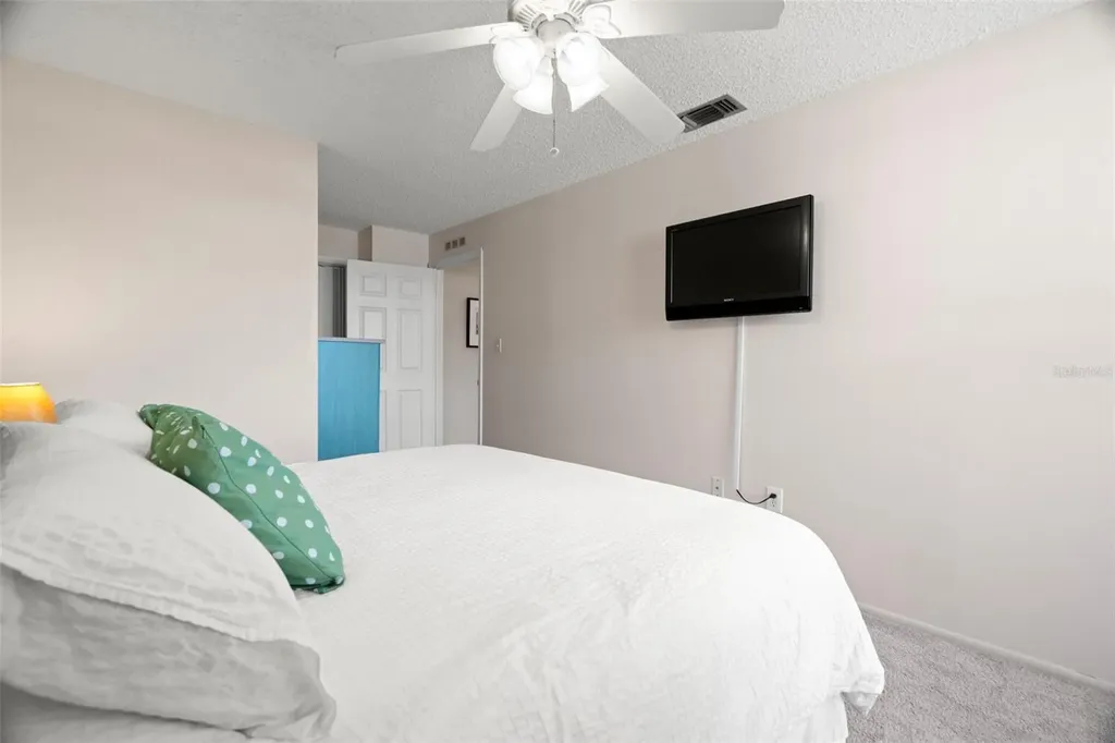 4353 Tahitian Gardens Circle Holiday FL 34691