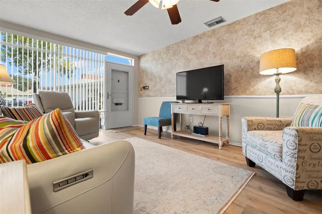 4353 Tahitian Gardens Circle Holiday FL 34691